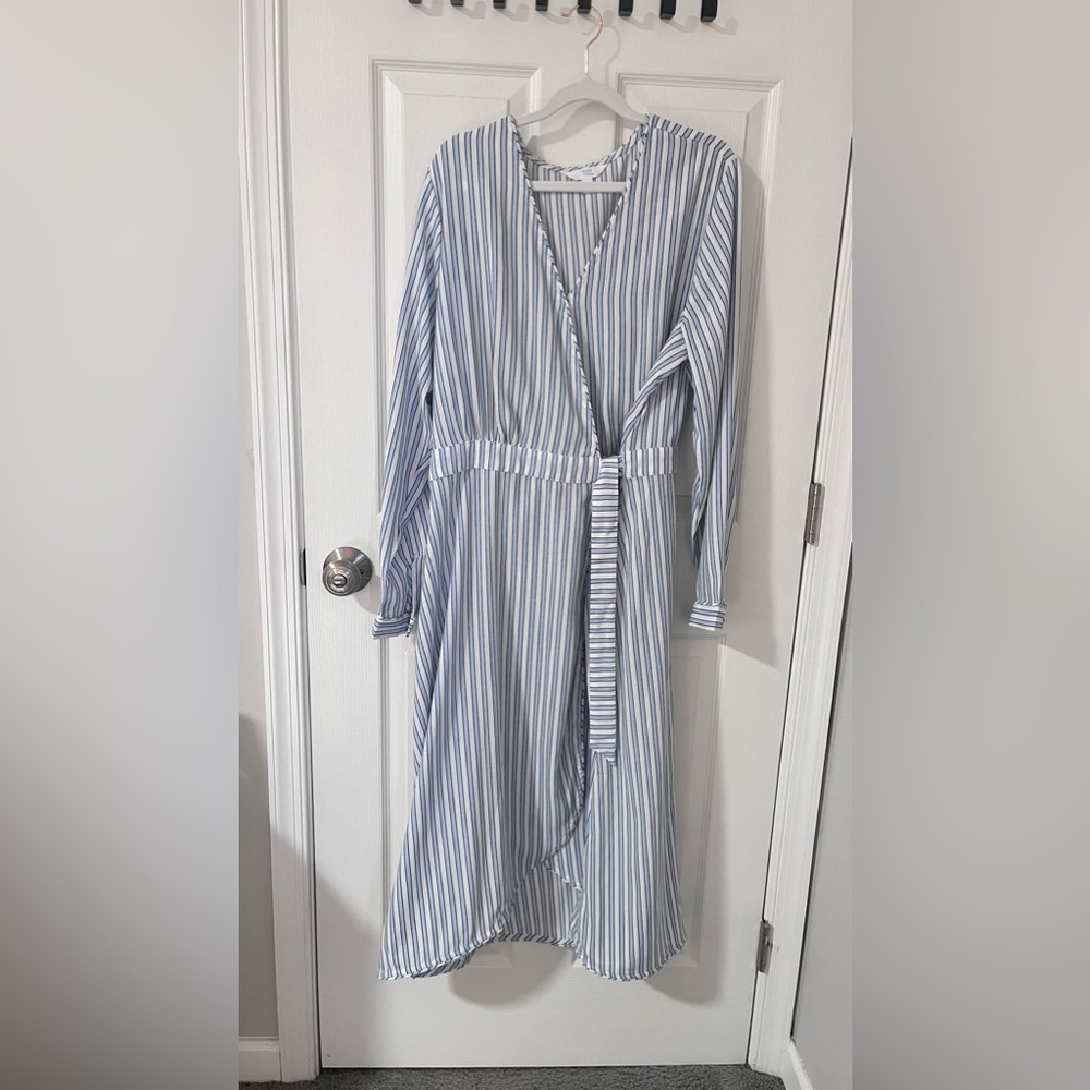 Long sleeve dress